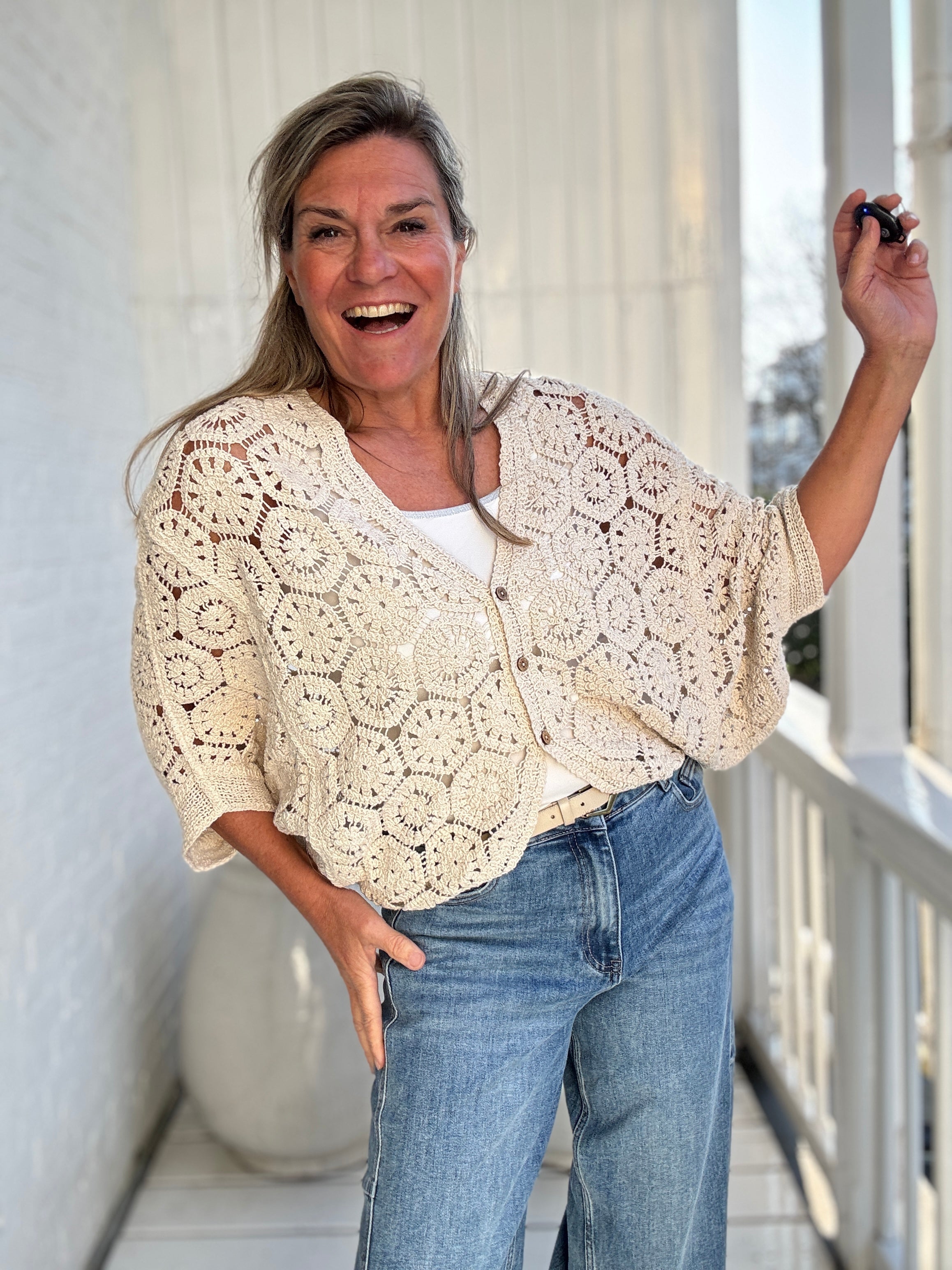 Kato™ – Gilet Crochet Chic et Confortable pour Femme