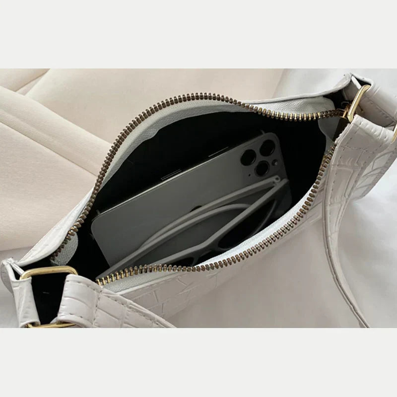 Tilly™ – Élégance Audacieuse pour Sublimer Vos Tenues