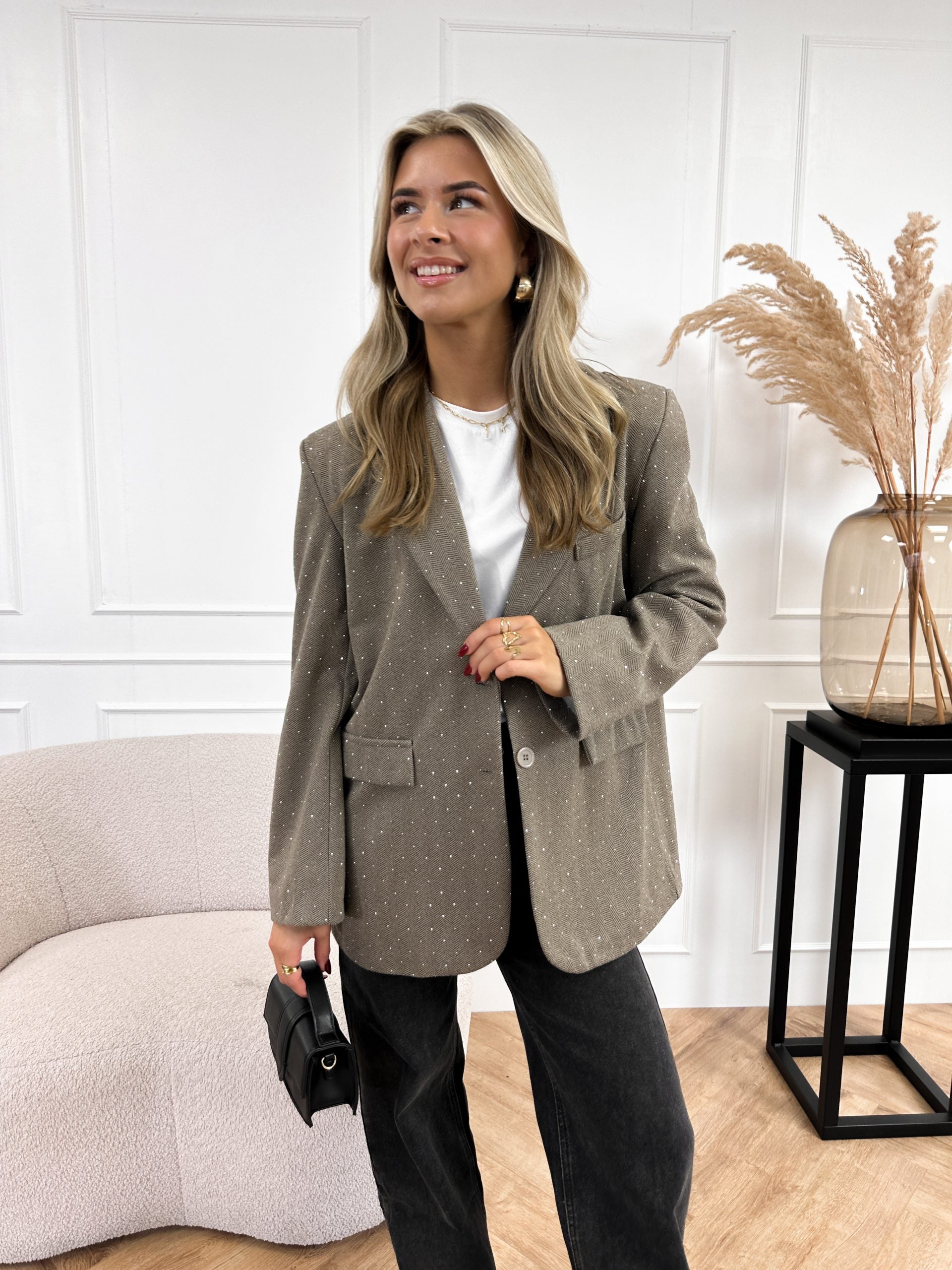 Milena™ – Blazer Asymétrique Moderne et Stylé