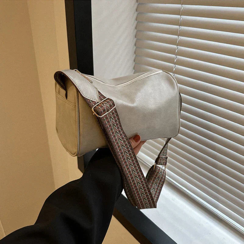 Trine™ – L’Allure Vintage qui Simplifie Votre Quotidien