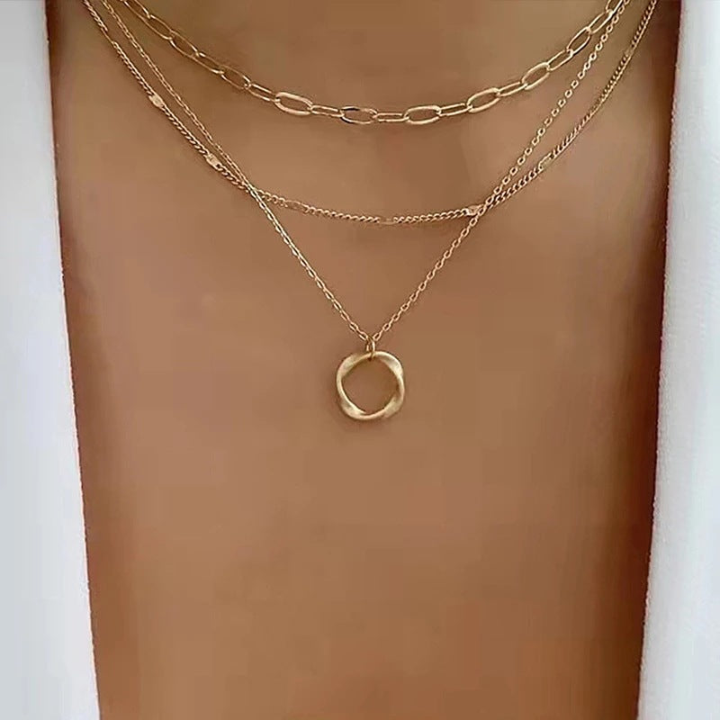 Collier vintage superposé