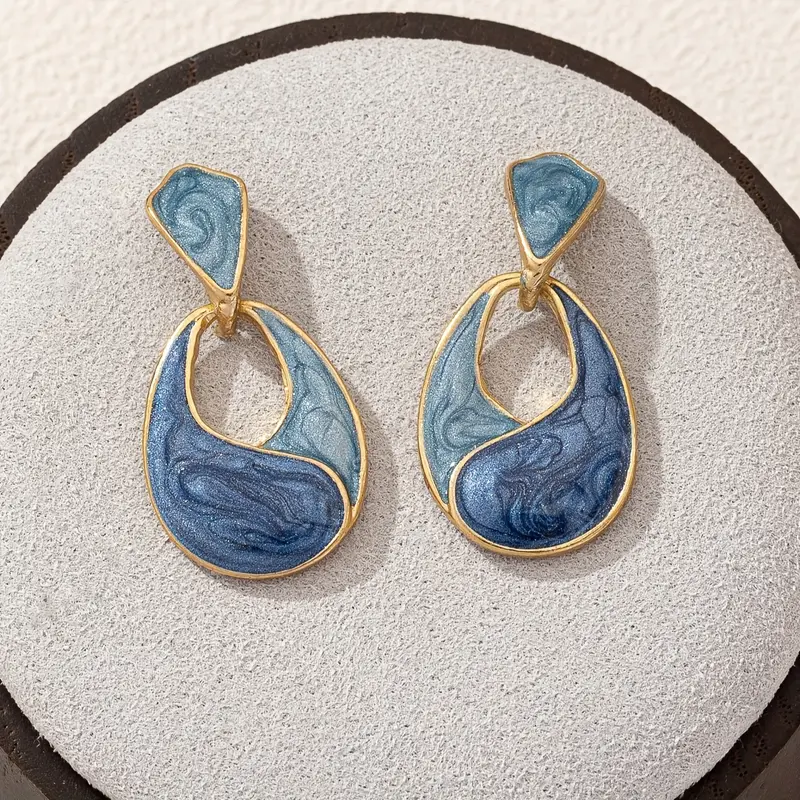 Boucles d'oreilles en émail bleu