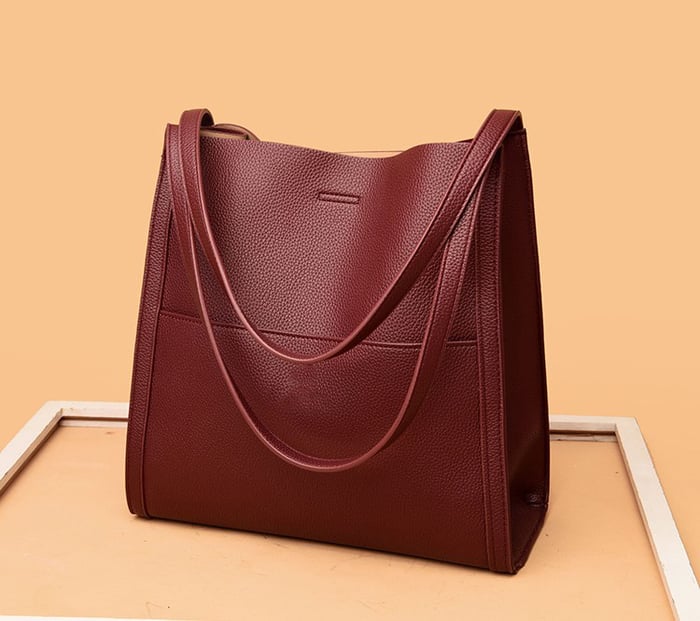 Diede™ – Élégance artisanale dans un sac à épaule spacieux et raffiné