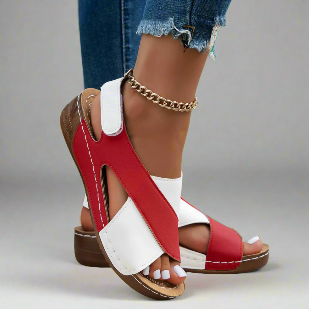 Alwine | Sandales à Talon Élévé Élégantes en Matériaux Premium