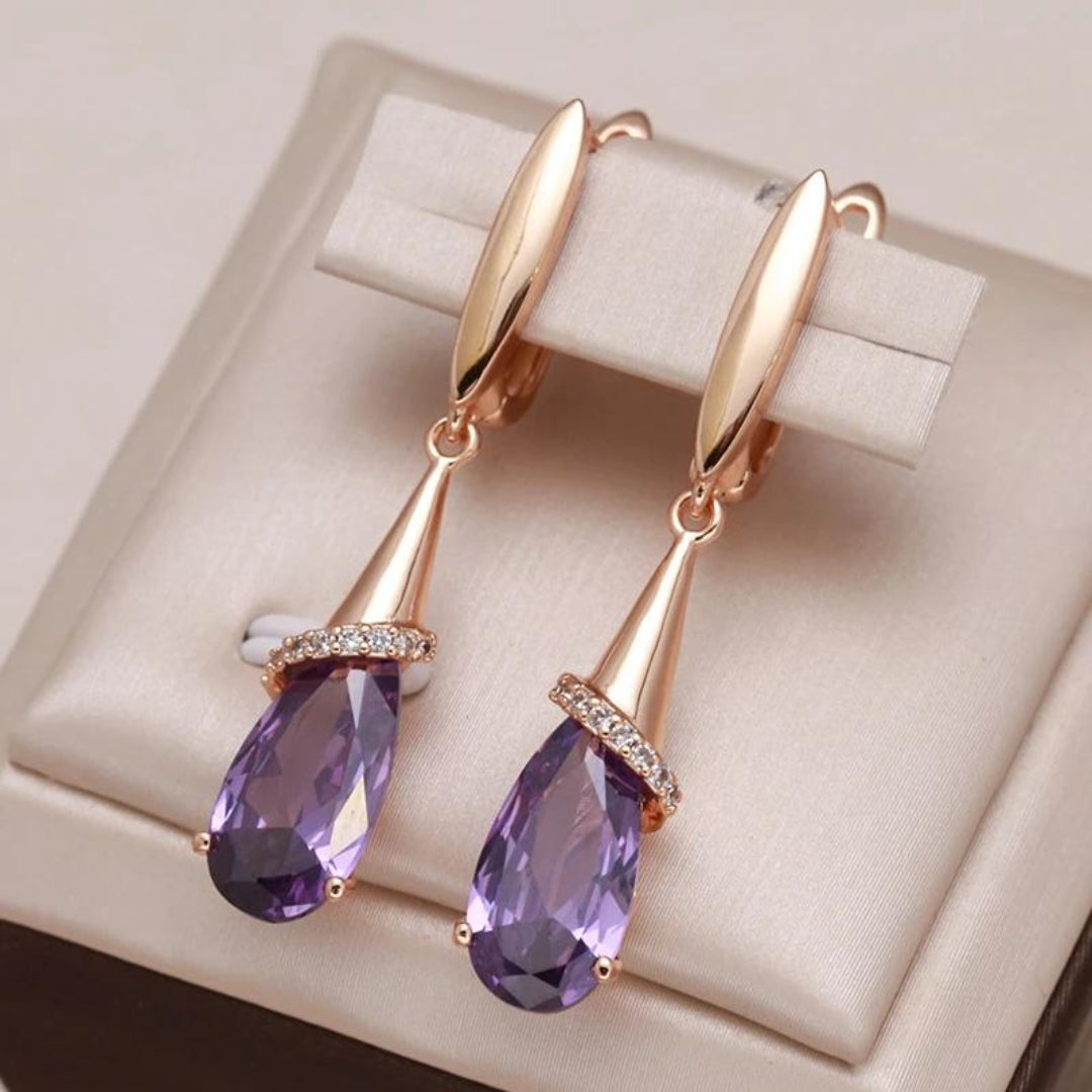 Boucles d'oreilles en zirconium violet en or
