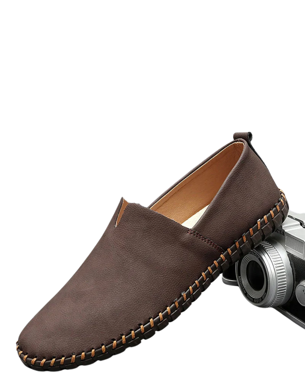 Santorin™ – L'Élégance Classique pour un Pas Confiant