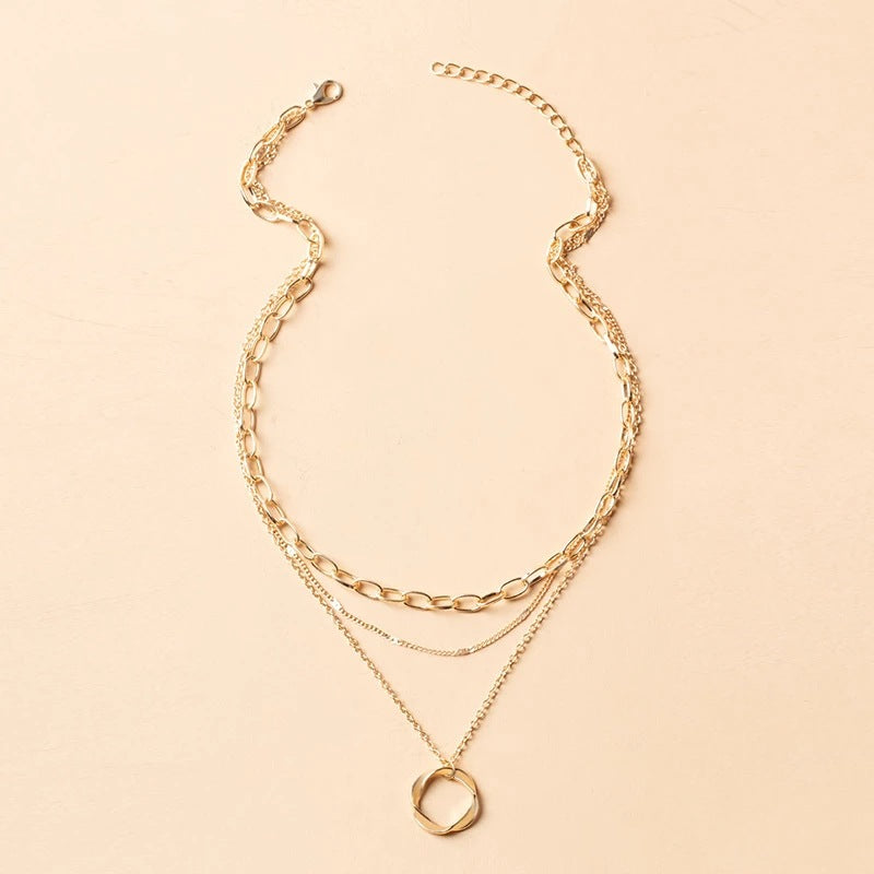 Collier vintage superposé