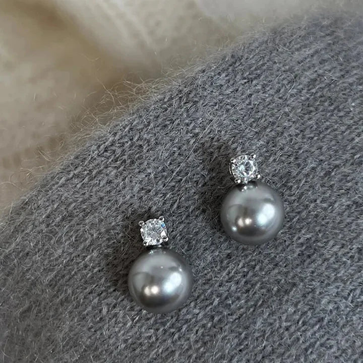 Boucles d'oreilles en zirconium noir élégant