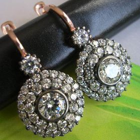 Boucles d'oreilles Mandala avec Zirconiums Encastrés Vintage
