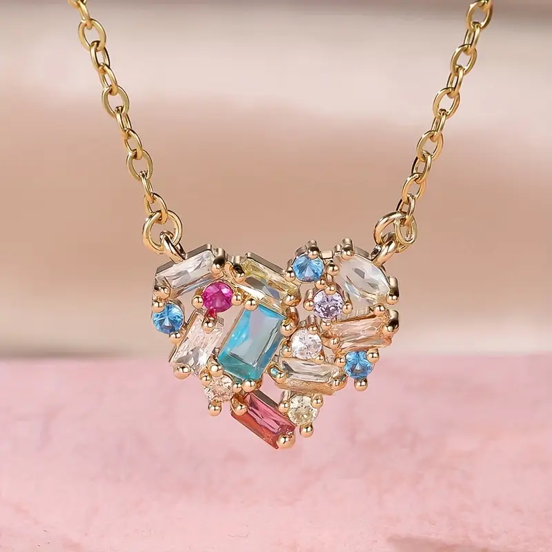 Collier en Cristal Coloré en Forme de Cœur